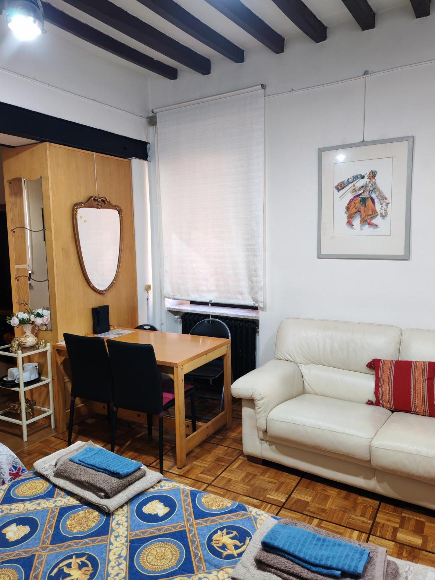 Studio Borgo Colonne Parma Eksteriør billede