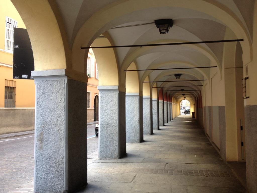 Studio Borgo Colonne Parma Eksteriør billede